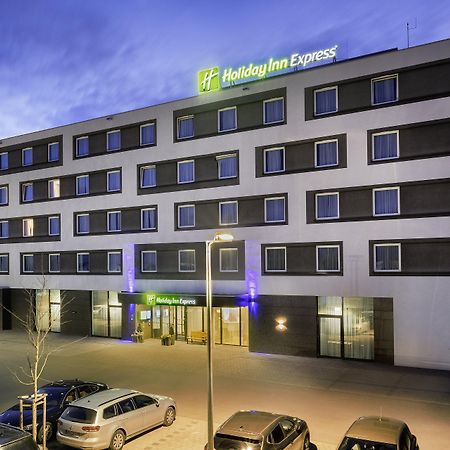 Holiday Inn Express Friedrichshafen, An Ihg Hotel Exterior foto