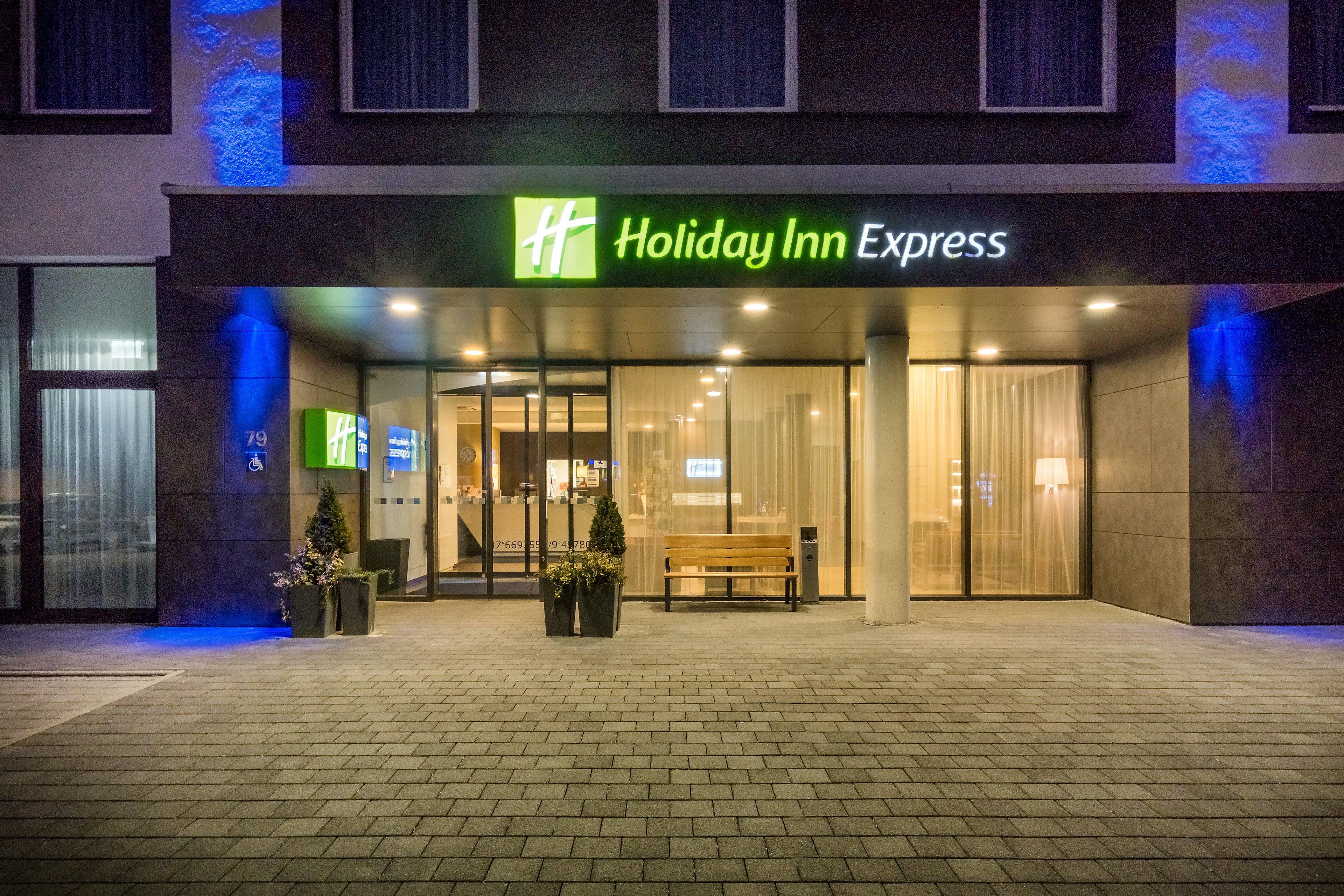 Holiday Inn Express Friedrichshafen, An Ihg Hotel Exterior foto